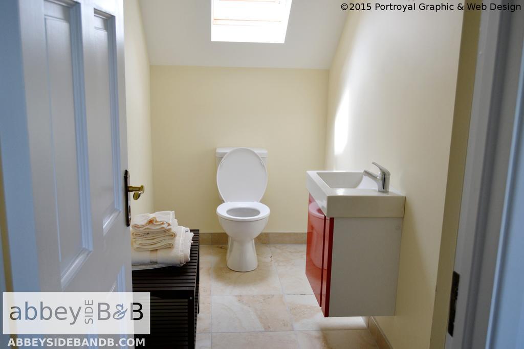 Abbeyside B&B Ballintober  Bagian luar foto